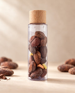 Bouteille sensorielle Chaud cacao : des fèves de cacao, bouchon en bois